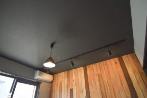 INDUSTRIAL STYLE