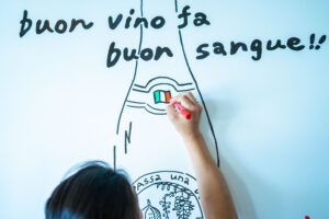 飲食店 塗装 ウォールペイント Italian Dining LIggI アイディーエル 愛知県江南市の建設会社・リノベーション